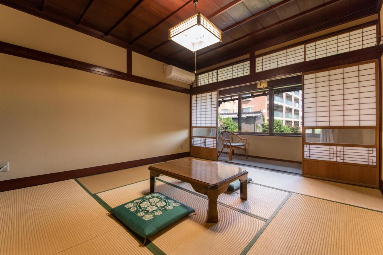 Kadokyu Ryokan Takaoka Exterior photo