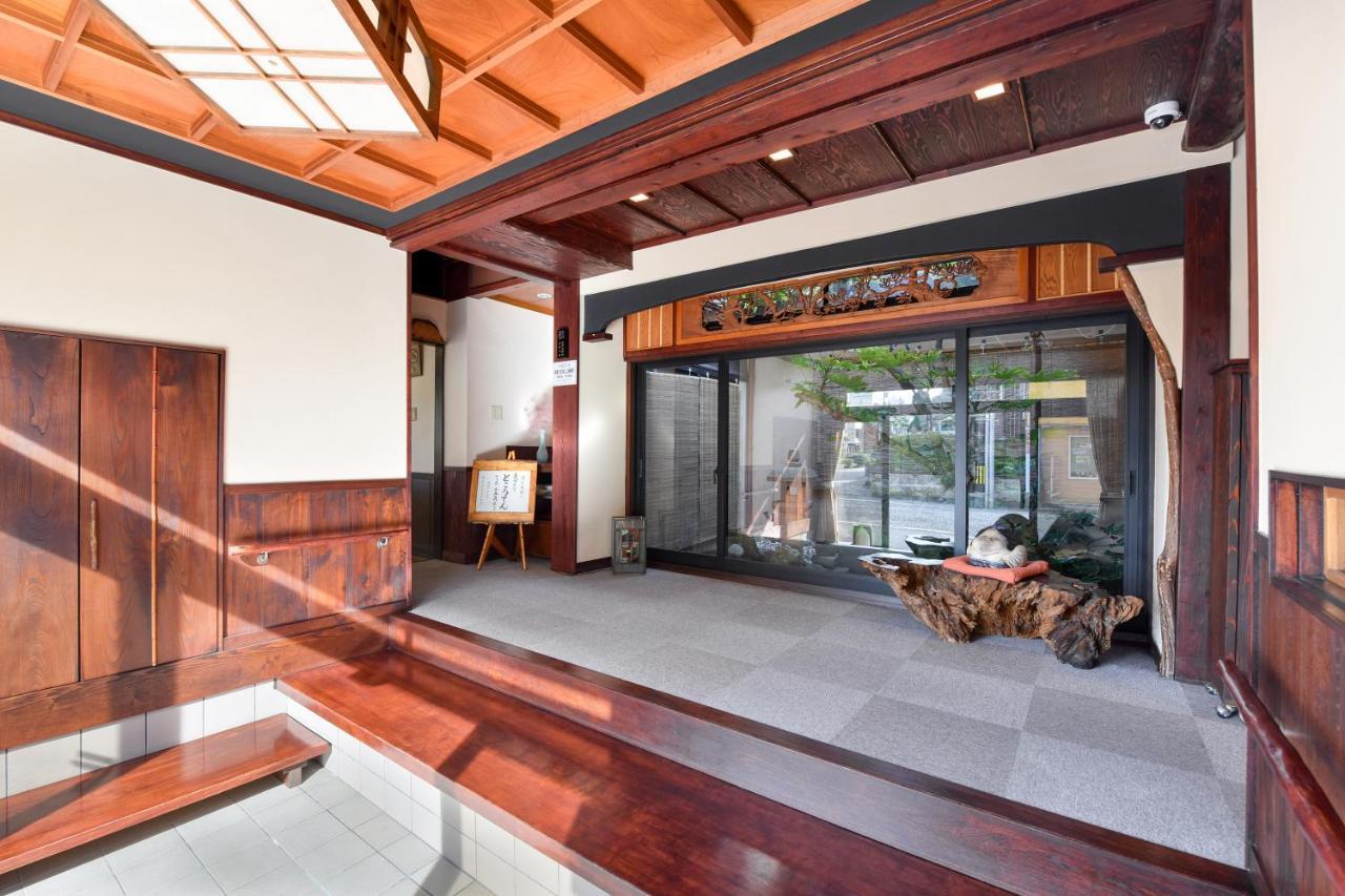 Kadokyu Ryokan Takaoka Exterior photo