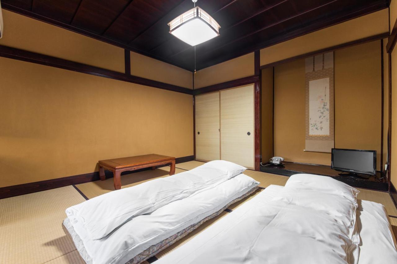 Kadokyu Ryokan Takaoka Exterior photo