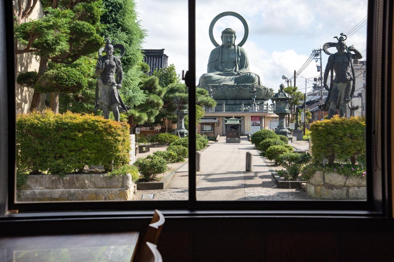 Kadokyu Ryokan Takaoka Exterior photo