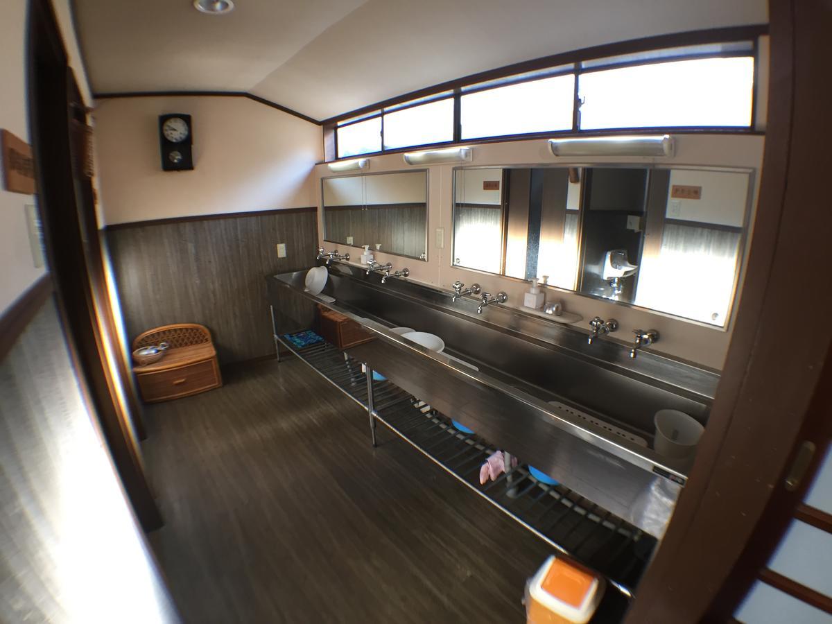 Kadokyu Ryokan Takaoka Exterior photo